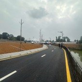 BÁN ĐẤT NỀN CỔ ĐÔNG SƠN TÂY SÁT TRƯỜNG ĐẠI HỌC QUỐC GIA